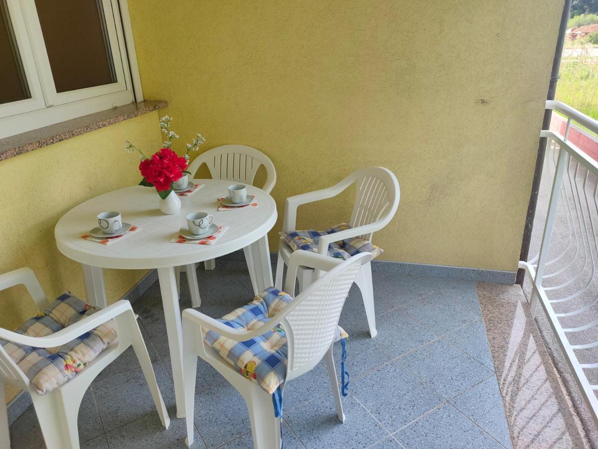 Апартаменти Apartman Bela Пула Екстер'єр фото