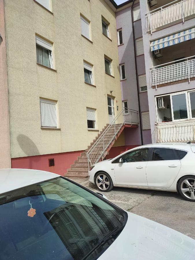 Апартаменти Apartman Bela Пула Екстер'єр фото