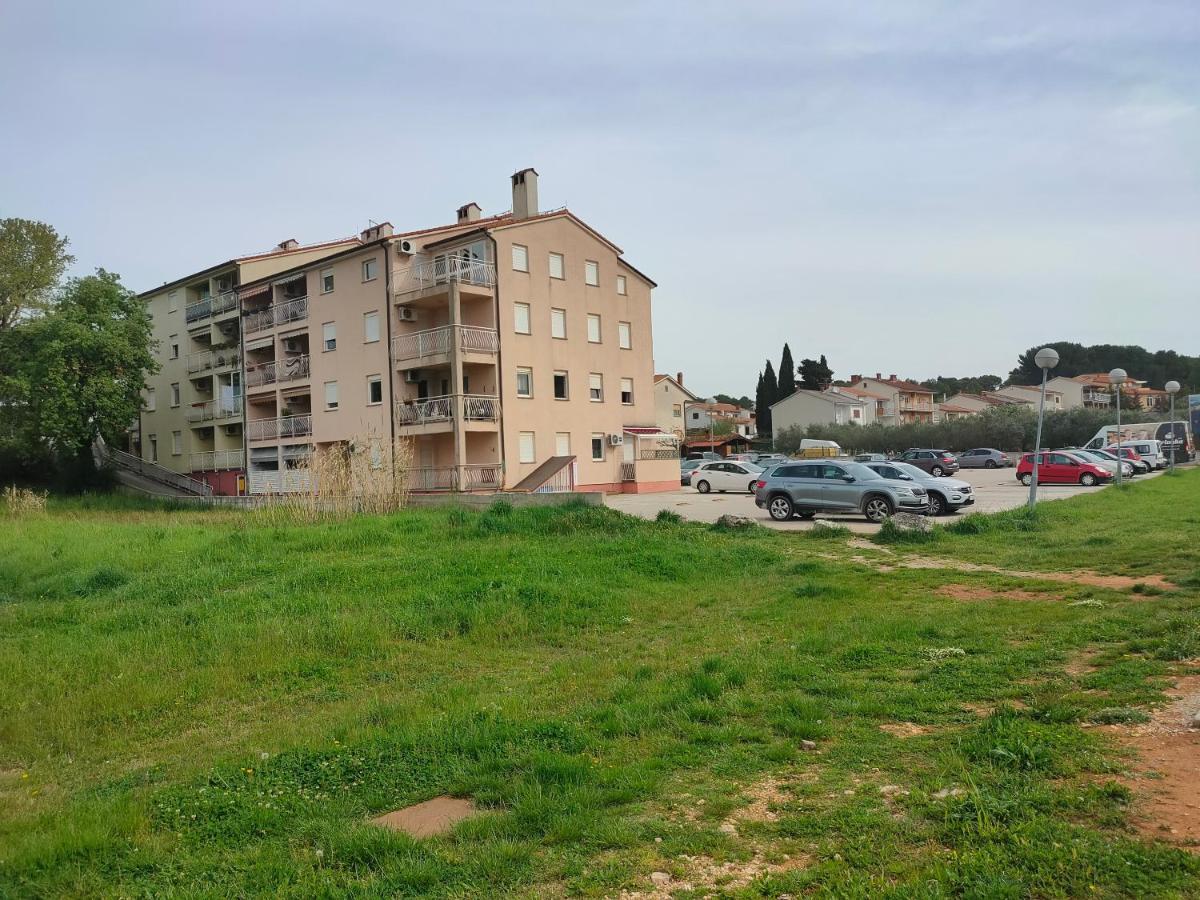 Апартаменти Apartman Bela Пула Екстер'єр фото